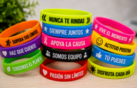 Pulseras de silicona de colores llamativos